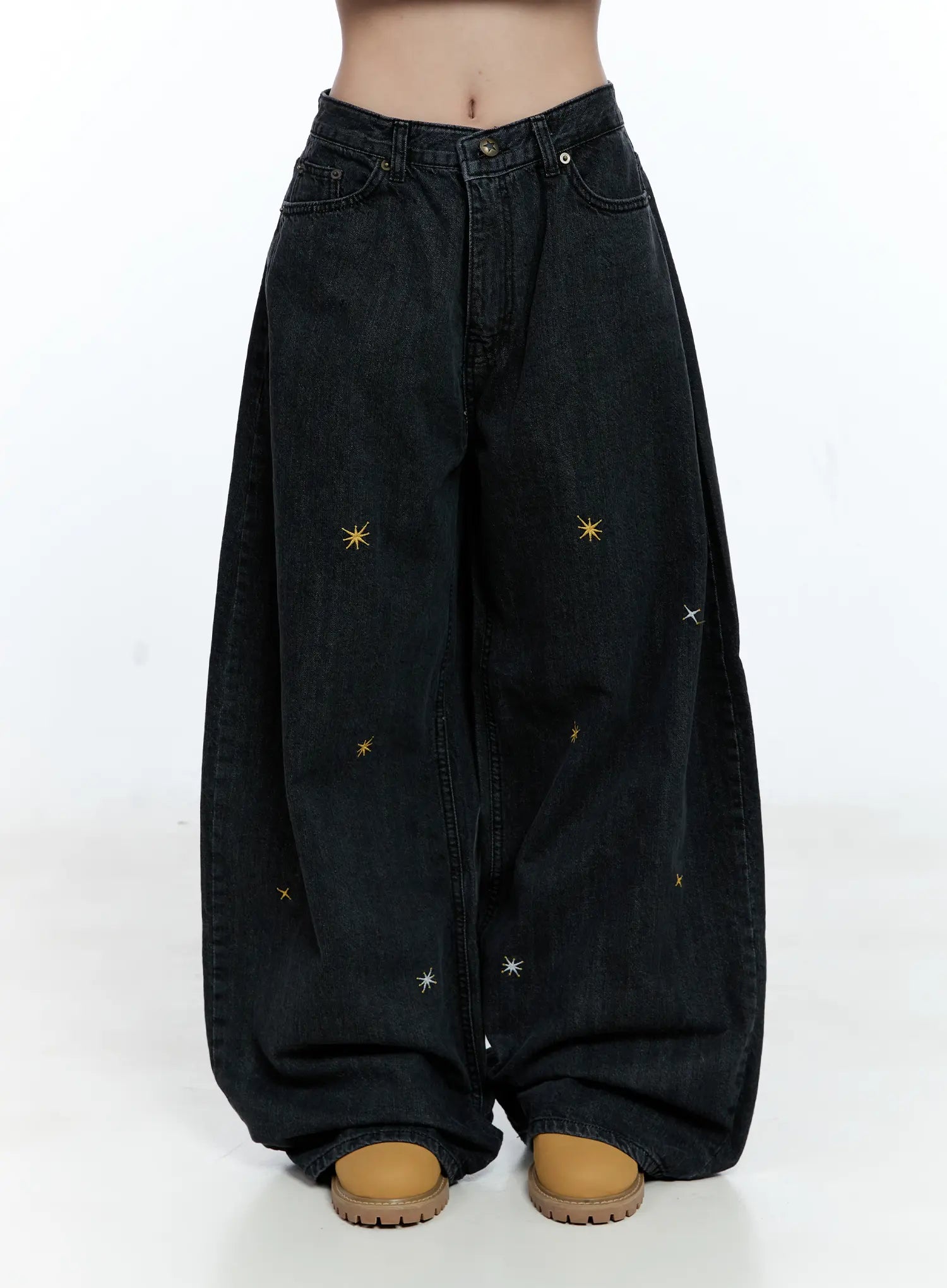 Jeans Ricamati con Stelle