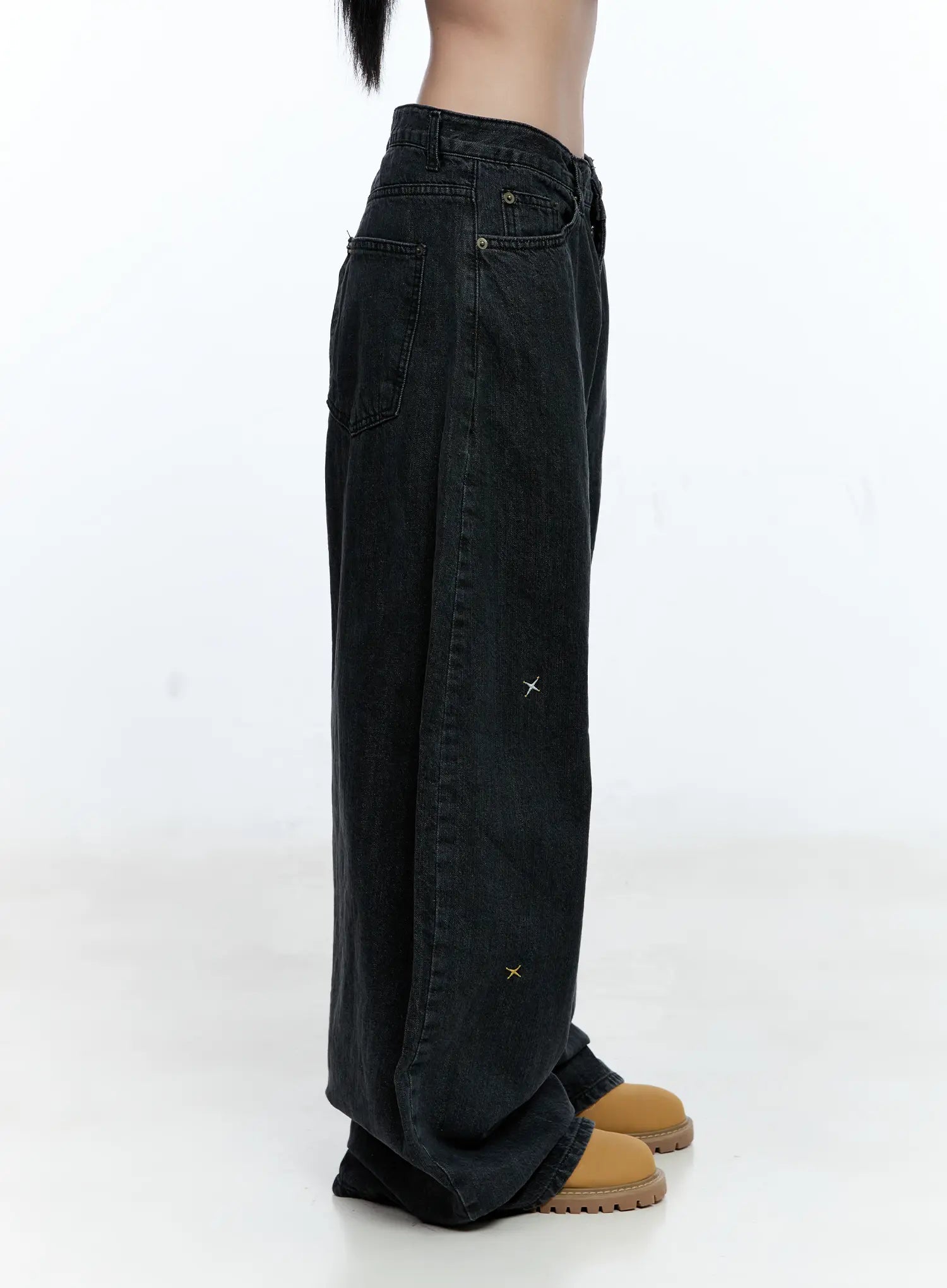 Jeans Ricamati con Stelle