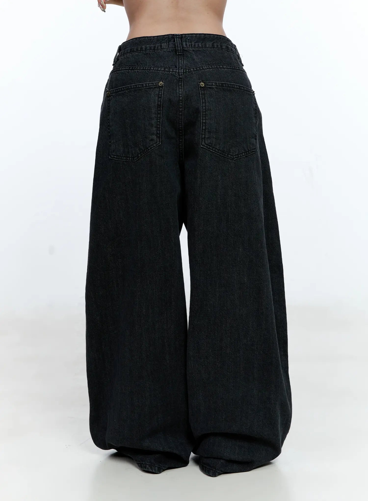 Jeans Ricamati con Stelle