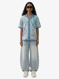 Camicia Boxy Floreale 'Porcelain' con Colletto Aperto — Vista 4
