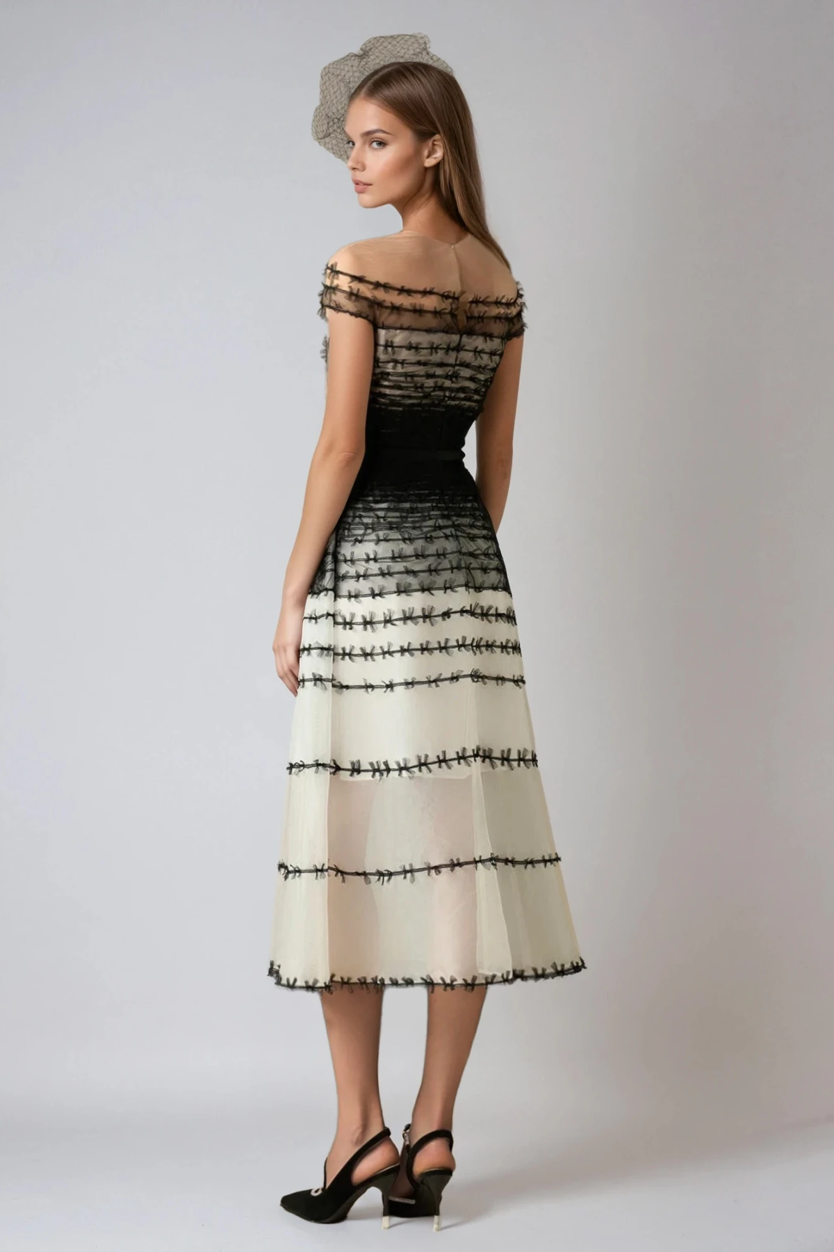 Vestito Midi in Mesh a Spalle Scoperte