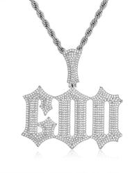 Collana con Ciondolo Gotico Diamantato