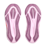 Suole delle ASICS Novablast 5 viste dal basso, malva e rosa