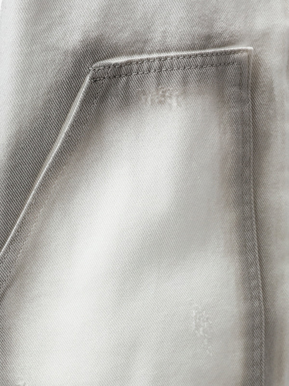 Completo Canotta e Jeans Stampa Airbrush — Vista 18