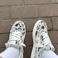 Sneakers Basse 'Dream Low' — Fantasia — Indossato