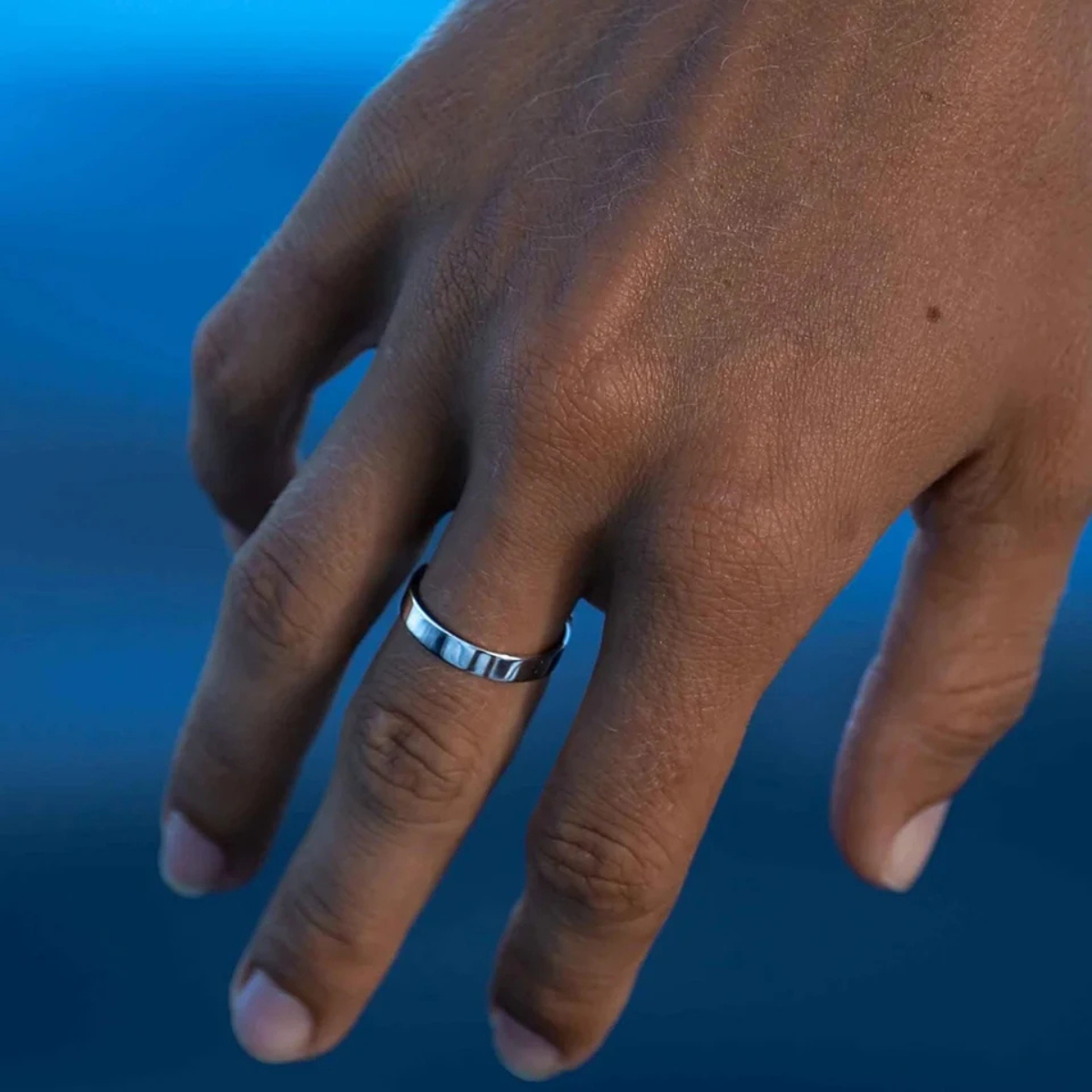 Anello classico da uomo regolabile in acciaio inox argento