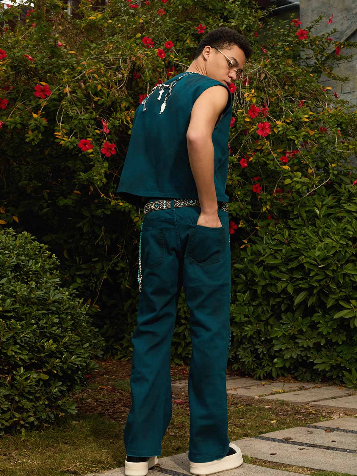 Completo Canotta e Jeans Stampa Airbrush — Vista 10