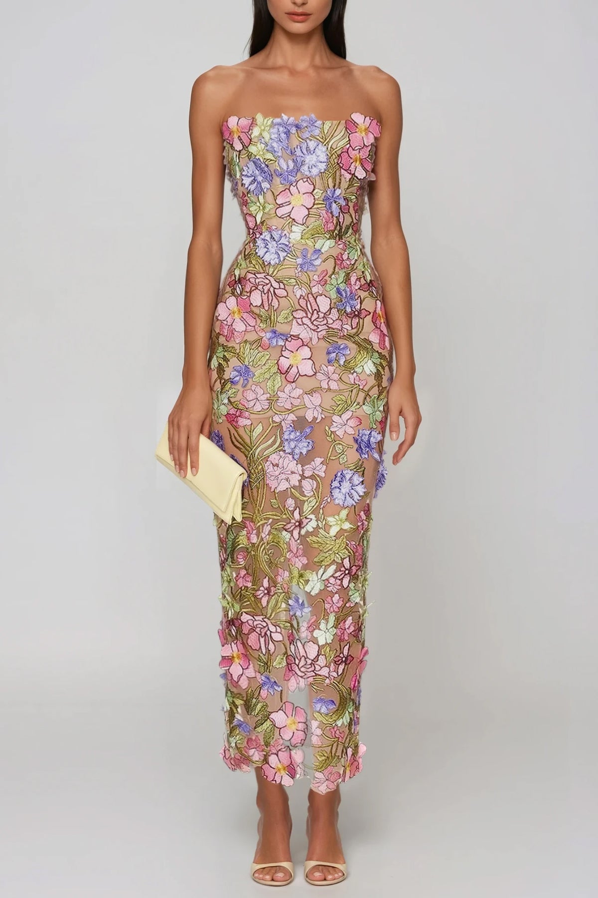 Vestito Maxi Ricamato a Fiori