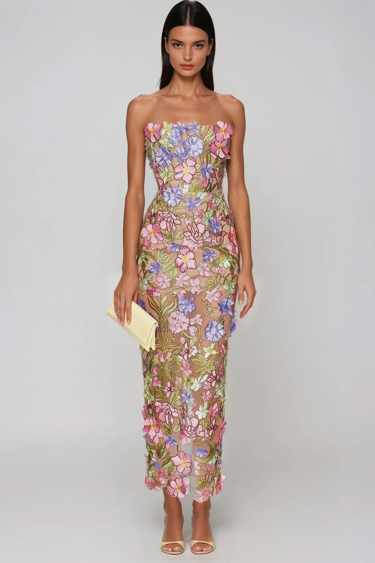 Vestito Maxi Ricamato a Fiori