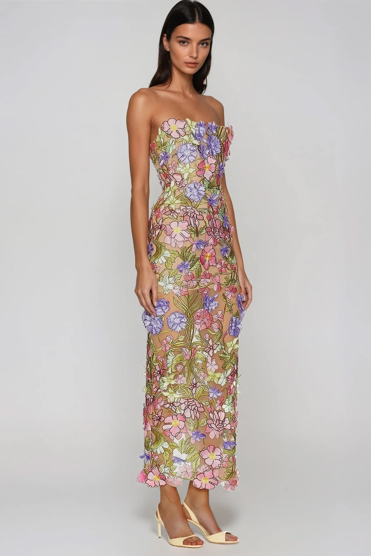 Vestito Maxi Ricamato a Fiori