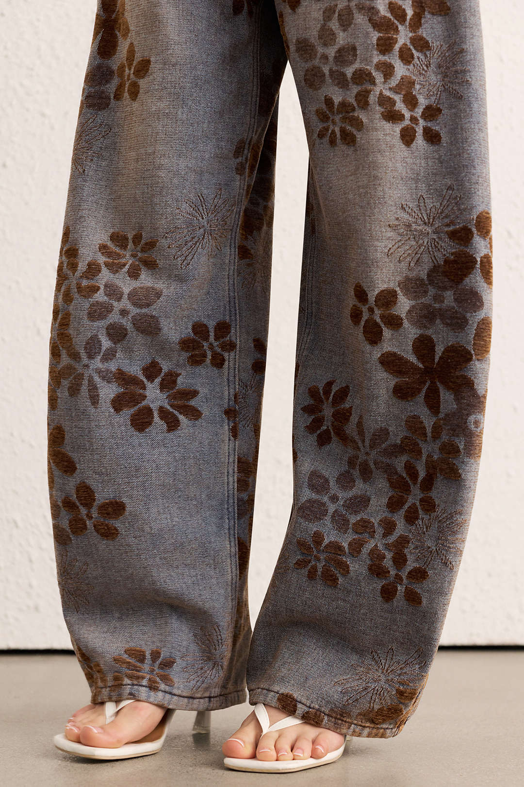 Jeans Baggy a Vita Alta con Stampa Floreale