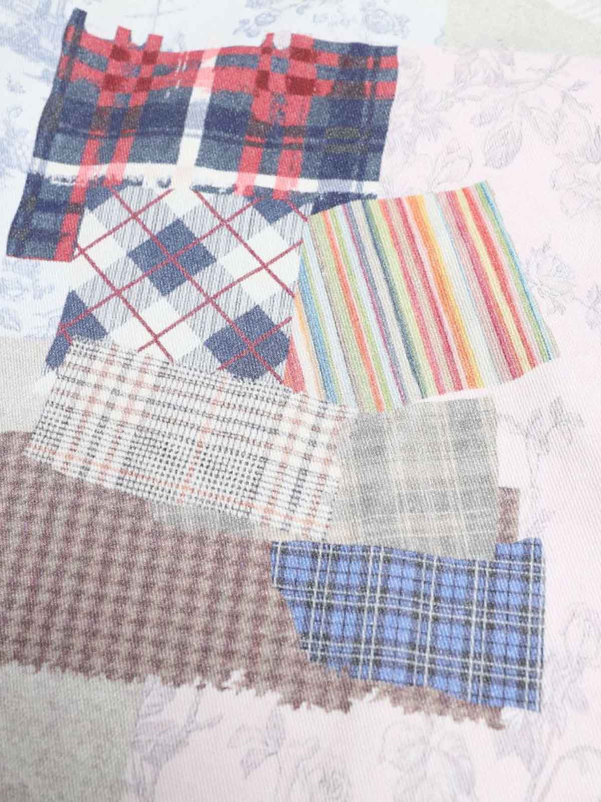 Jeans Vintage Washed con Stampa Collage — Vista 12
