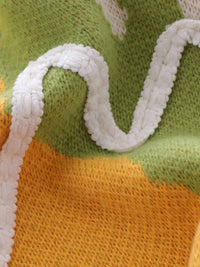 Maglione Asimmetrico Graffiti con Scollo a V 'Love' — Vista 8