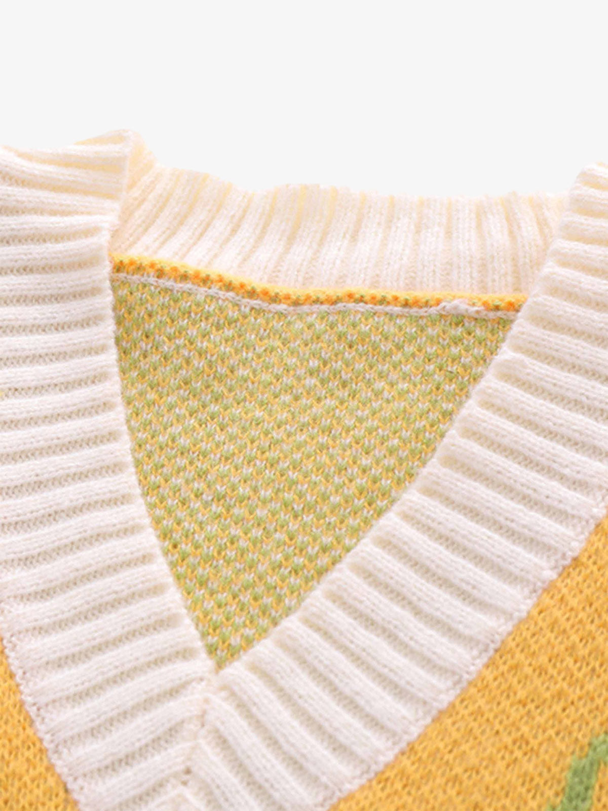Maglione Asimmetrico Graffiti con Scollo a V 'Love' — Vista 10