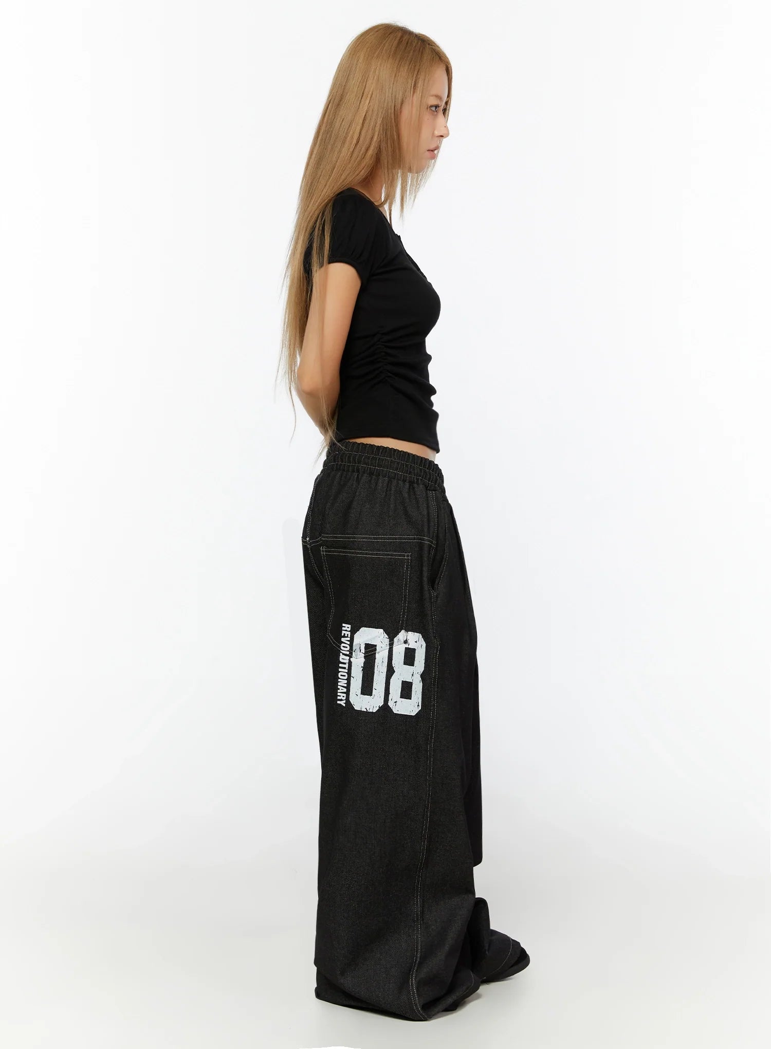 Jeans Baggy con Grafica sul Retro