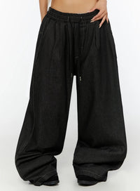 Jeans Baggy con Grafica sul Retro
