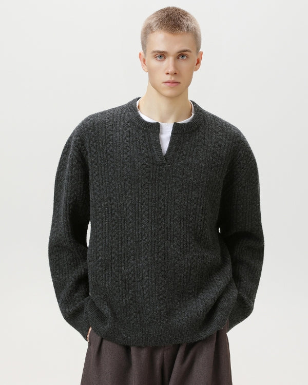 Maglione Cable Knit con Scollo a V Spezzato