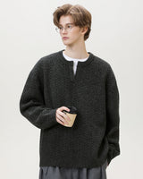 Maglione Knit con Scollo a Spacco