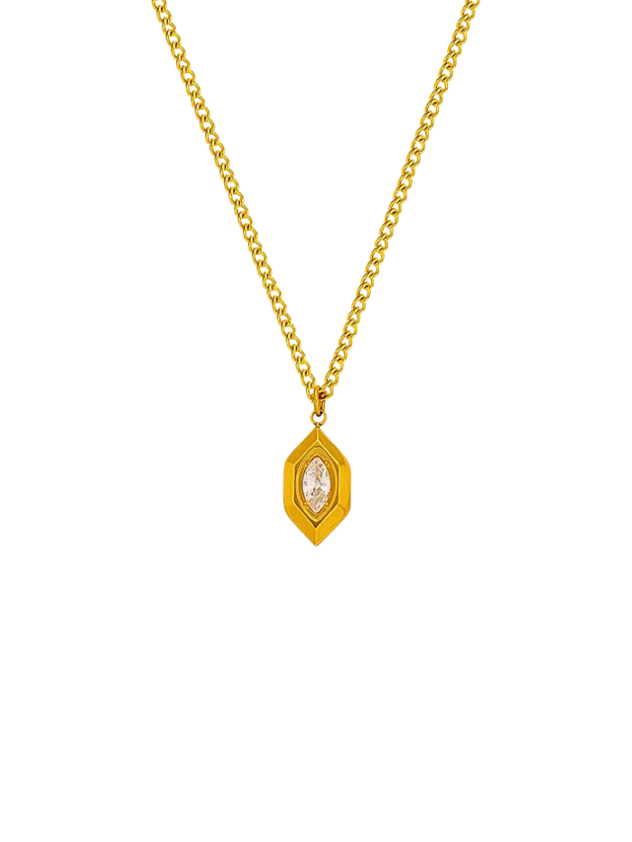 Collana Vertex in acciaio inox dorato con pendente geometrico e cristallo a navetta, su sfondo bianco